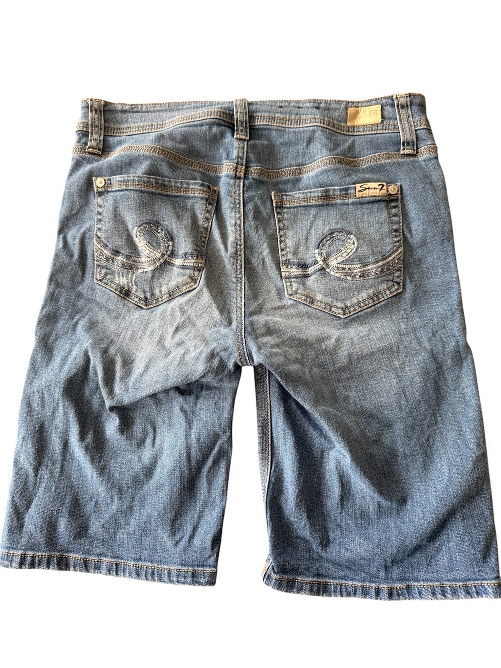 Seven7 Denim Bermuda Shorts Streetwear Cottagecore Jorts Distressed Size 6